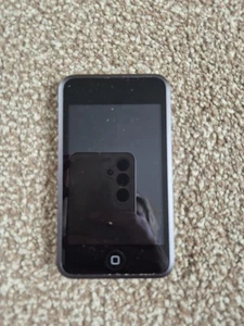 APPLE IPOD TOUCH 1ST GENERATION UNTESTED - Picture 1 of 3