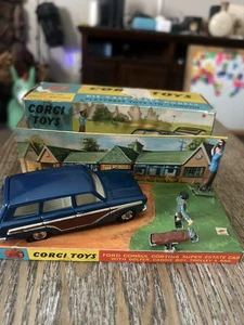 Corgi Toys 440 Ford Consul Cortina Super Estate Car c1967 - Picture 1 of 14