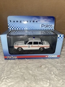VANGUARDS TRIUMPH 2.5 Pi CLEVELAND CONSTABULARY TRAFFIC CAR VA08211 MIB 1:43 - Picture 1 of 5