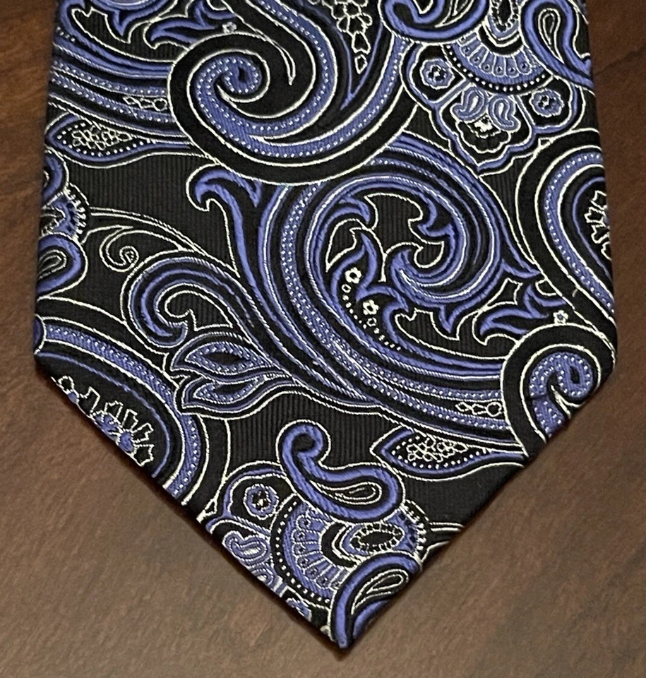 Corbata Roundtree & Yorke azul negra hecha a mano 100 % seda para hombre hecha en China Foto 1 de 4