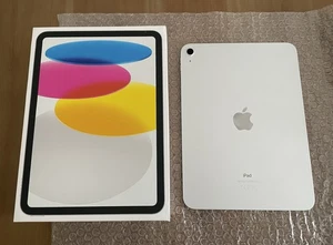 Apple iPad 2022 10,9" (Wi-Fi, 64 GB) - srebrny (10. Pokolenie) - Zdjęcie 1 z 9
