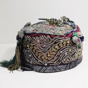 Old Antique Chinese Dong Minority Handmade Embroidery Child's Hat / H7017 - Picture 1 of 12