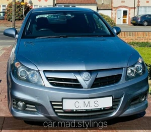Black Plastic Eyebrows to fit VAUXHALL Signum & VECTRA C Facelift/Eyelid/GSI/VXR - Picture 1 of 12