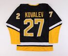 Maillot ailier droit signé Alexei Kovalev des Penguins de Pittsburgh (JSA COA)