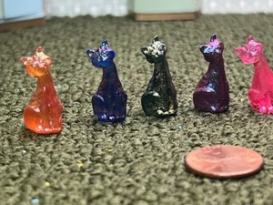 1:12 Puppenhaus Miniatur Fenton Iridescent Alley Katze Replik - Bild 1 von 13