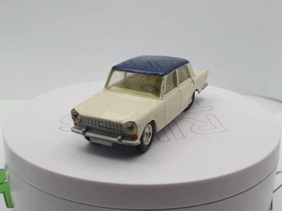 Fiat 2100 Berlina Corgi Toys 1/43 - Imagen 1 de 4