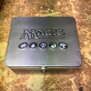 Magic the Gathering: Deckmasters Garfield vs. Finkle Tin KOMPLETT *OOP* - Bild 1 von 5