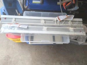 Mini persianas Hunter Douglas 1" X 37-3/8" a 42-3/8" X 100" aluminio alabastro nuevas - Imagen 1 de 12