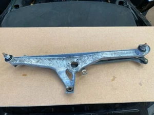 PORSCHE 944 S2 PORTAMOTORE TERGICRISTALLO ANTERIORE/LINKAGE - R.H.D. 945 628 031 00 - Foto 1 di 13