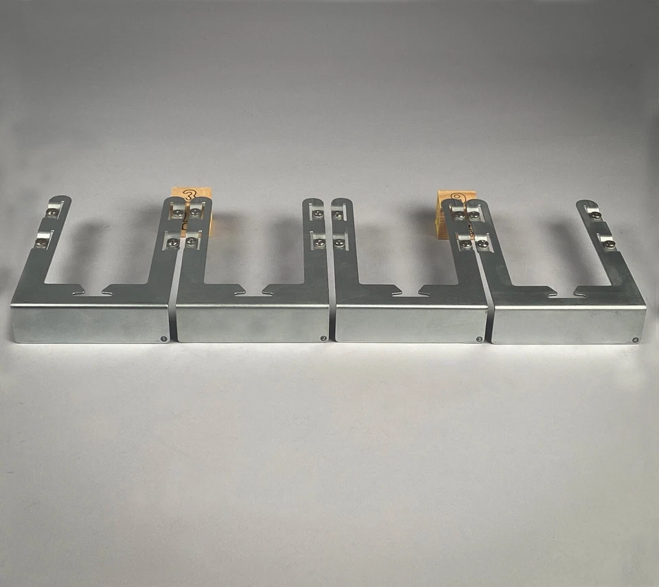 Apple Mac Pro 5,1 Hard Drive Tray Set of 4 / Drive Caddies for all A1289 Models - Image 1 of 4