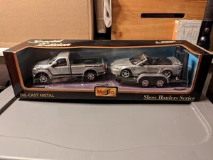 **SUPER RARE***  Maisto  SILVER Mustang GT 1/24 scale,Pony puller F-350 - Picture 1 of 7