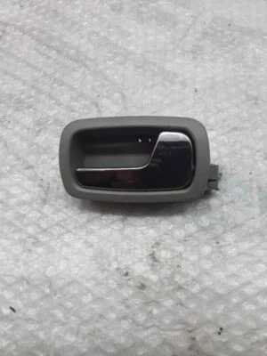 R/F Right Front Door Handle Interior Chrome/Gray 2006 CHEVROLET COBALT Z-60P - Imagem 1 de 4