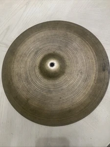 Zildjian Avedis 15" Medium Crash Cymbal epoca anni 60 - Foto 1 di 3