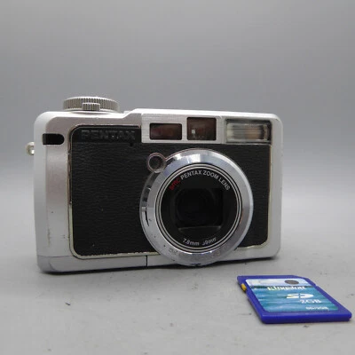 Pentax Digital Camera Optio 750Z 7.0MP Silver Flip Screen Tested - Image 1 of 4