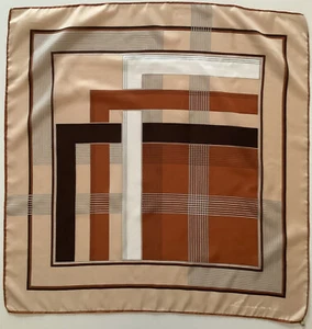 Sciarpa vintage quadrata B A beige design geometrico 31 pollici di Leonardi - Foto 1 di 5