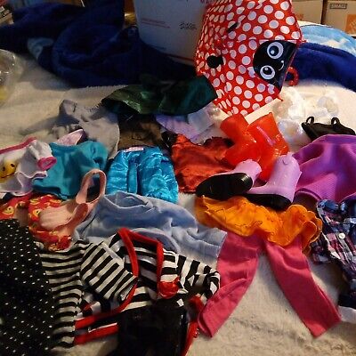 NICE LOT  Of DOLL CLOTHES & ACCESS. BATTAT OG MOST FIT 18  DOLL #1288 • 25$
