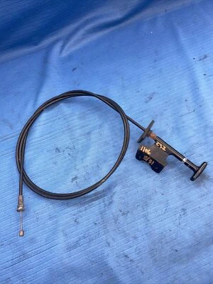 Cabo de liberação de trava de capô 90-96 Nissan 300ZX fabricante de equipamento original Z32 - Imagem 1 de 4