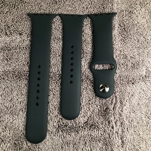 Apple M/L & S/M 45mm Gray Silicone Sport Watch Band - Picture 1 of 4