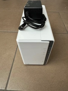 synology ds220j senza dischi - Foto 1 di 4