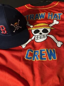 Camiseta deportiva limitada exclusiva de One Piece Red Sox talla XL y sombrero Fenway Park SGA - Imagen 1 de 14