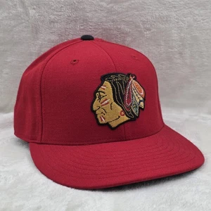 Chicago Blackhawks Hat Cap Fitted Mens 7 3/8 Red NHL Hockey Wool Throwback 2012 - Picture 1 of 11