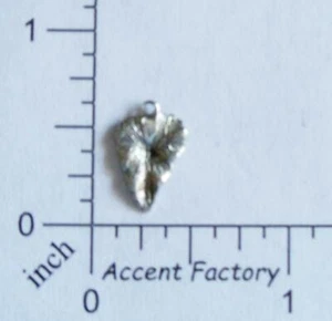 32734       4 Pc. Matte Silver Oxidized Small Leaf Charm Jewelry Finding - Picture 1 of 1