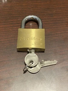 master lock vline padlock Brass 1” Shackle Open Box With 2 Keys - Picture 1 of 3