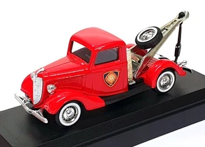 Solido 1/43 Scale Diecast 4432 - Ford V8 Depanneuse Fire Truck - Red - Picture 1 of 5