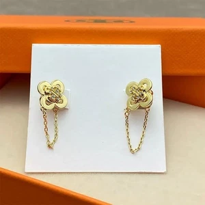 New! Tory KIRA CLOVER EARRING Gold with Jewelry Pouch Size:6.2cm - Picture 1 of 4