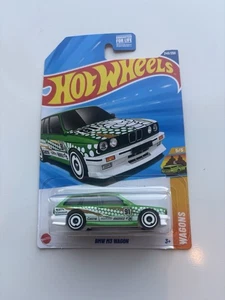 Hot Wheels Wagon BMW M3 Wagon Green Mainline #245/250 (5/5) - Foto 1 di 3