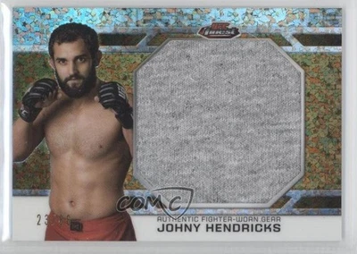 2013 Topps Finest UFC Jumbo Threads Gold Refractor /88 Johny Hendricks #JFT-JH - Image 1 of 2