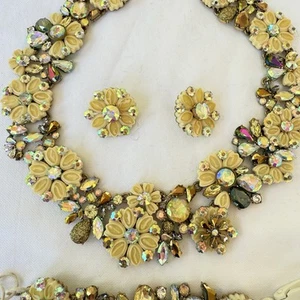 Rare JCrew Resin Crystal Flower Lattice Bloom Set-Necklace, Bracelet, Earrings - Picture 1 of 20