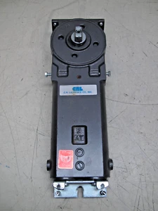 CRL Floor Mount Medium Duty Low Profile Door Closer FREE SHIPPING - Picture 1 of 6