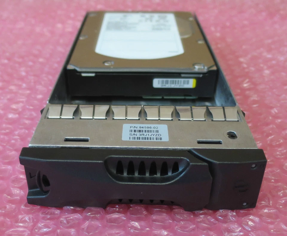 NEW Dell EqualLogic 400Gb 10K SAS HDD ST3400755SS 9EA066-080 94596-02 F/W: XRCC - Image 1 of 1