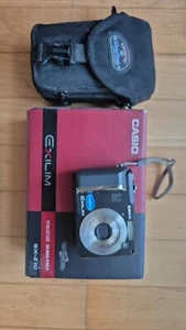 Casio Exilim EX-Z10 (Digitalkamera mit 5MP) - Bild 1 von 2
