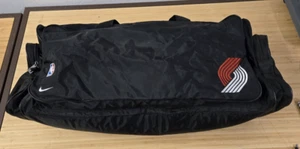 Vintage Nike Portland Trail Blazers Nike Team Duffle Bag Rare - Picture 1 of 10