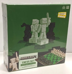 MINECRAFT Overworld Heroes Vs Hostile Mobs Set Scacchiera *Sigillato - Nuovo* - Foto 1 di 6