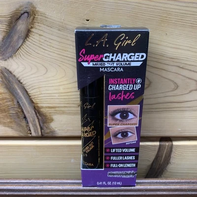 Máscara de pestañas LA Girl Super Charged Maxed Out Volume en negro 0,41 fl oz envío gratuito Foto 1 de 2