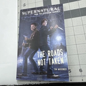 Supernatural, Die Fernsehserie: The Roads Not Taken Waggoner TOP - Bild 1 von 2