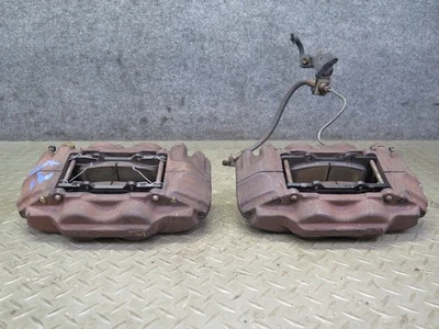 Juego de 2 pinzas de freno delanteras izquierda y derecha Lexus UZJ120L GX470 2003-2009 AWD Foto 1 de 4