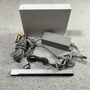 Consola Nintendo Wii Blanca RVL-001 Cables Barra Sensor Probada Funciona - Imagen 1 de 10