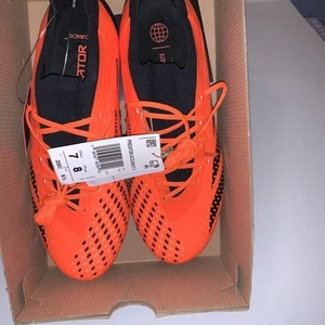 Botines de fútbol Adidas Predator Accuracy.1 Low FG GW4574 para hombre talla US 7 naranja - Imagen 1 de 24