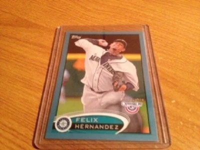 2012 Topps Opening Day Blue Felix Hernandez #199 706/2012 Parallel Mariners - Image 1 of 2