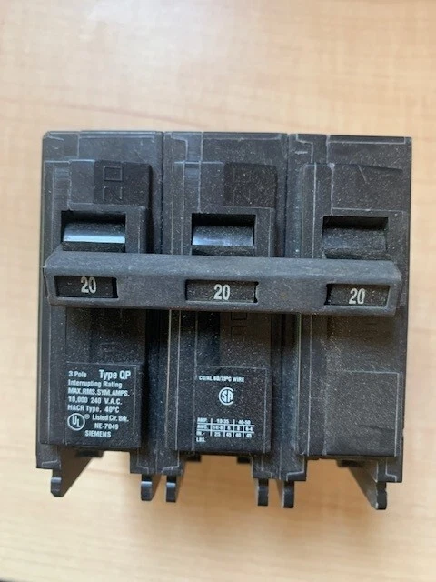 NUEVO SIEMENS QP320 3 polos 20 amperios disyuntor Foto 1 de 1