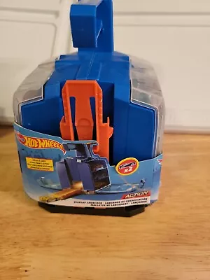 Hot Wheels Track Builder Display Launcher with 2 Vehicles Brand new - Image 1 of 3