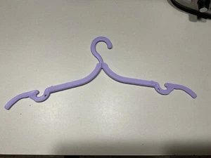 Foldable Travel Hangers, set of 2, plastic, lavendar, brand new in package, - Picture 1 of 3