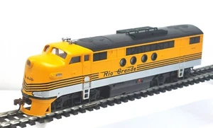 Bachmann 11703 H0 Diesellok EMD FT (A Unit) Analog Gleichstrom Unbenutzt OVP - Bild 1 von 14