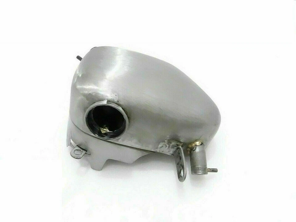 TRIUMPH T120 BONNEVILLE PRE UNIT TR6 DUPLEX MODEL OIL TANK - Imagem 1 de 3