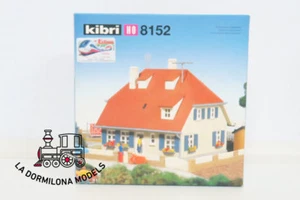 KIBRI 8152 H0 KIT CASA DE PUEBLO 4 vientos con parcela - NUEVO A ESTRENAR - Imagen 1 de 4