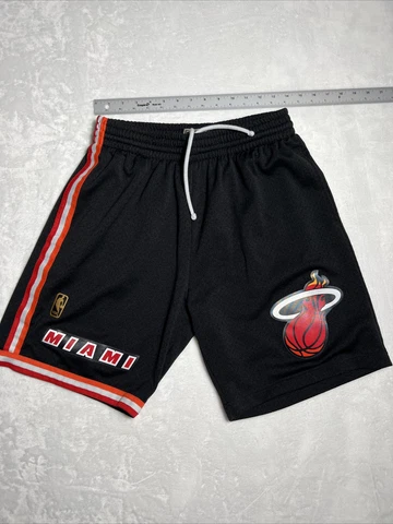 Mitchell & Ness Miami Heat Hardwood Classics Swingman Black Shorts Mens Medium Cover